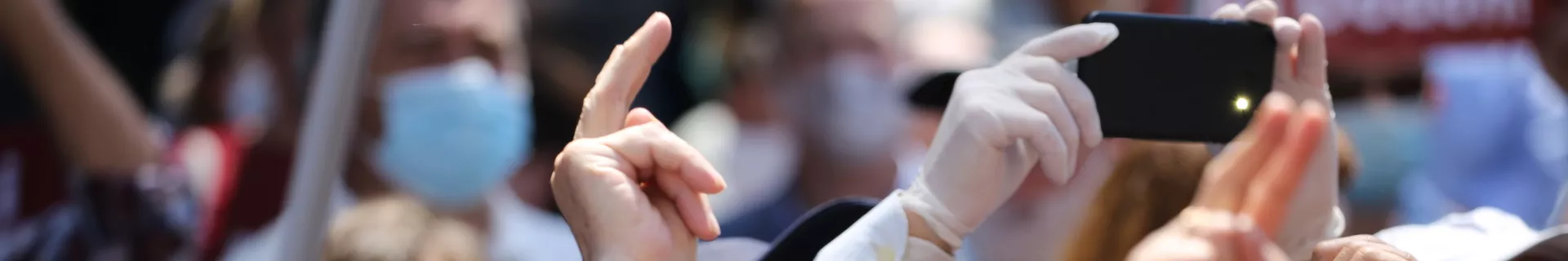 Protest în fața CEC